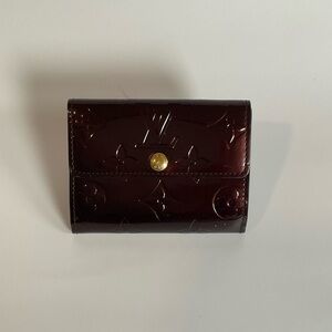 Authentic Louis Vuitton Porte Monnaie Bier Carte Credit Vernis Wallet Amarante